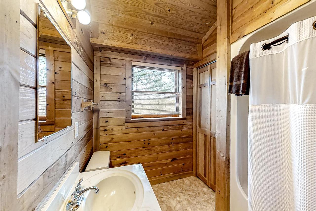 Mountain Lion'S Tales Villa Гетлинбург Екстериор снимка